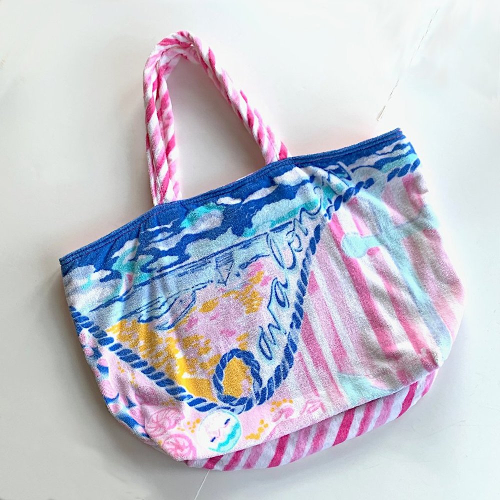 Lilly Pulitzer Destination Beach Tote Avalon NJ Style 27401 MSRP: $118